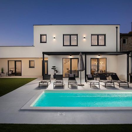 Villa Artis 普拉 外观 照片