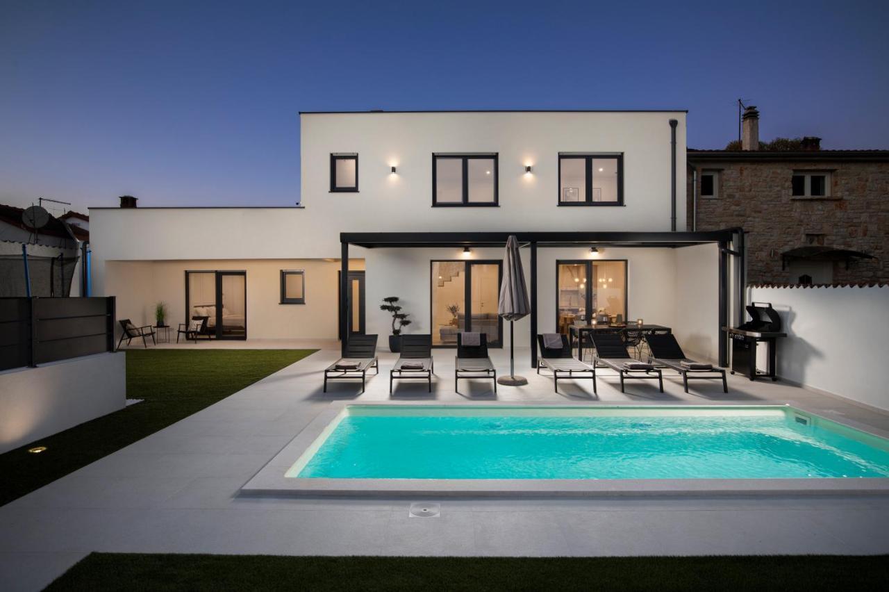 Villa Artis 普拉 外观 照片